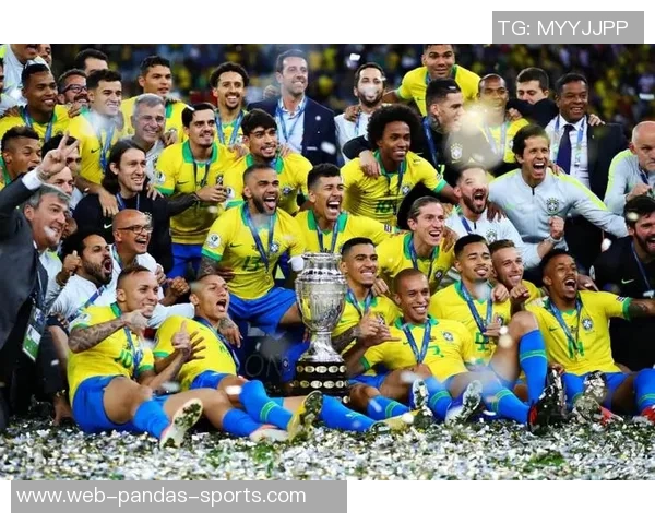 北美足球联赛新篇章揭幕球迷热情高涨期待精彩赛事